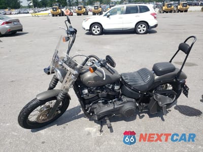 Trzecie zdjęcie samochodu z tyłu: 2019 HARLEY-DAVIDSON FXBB VIN:1HD1YJJ21KB070471 - miniatura
