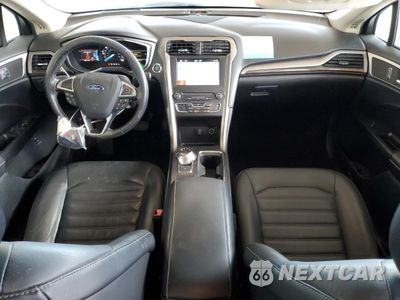 Zdjęcie 8 z 12 samochodu: 2017 FORD FUSION SE HYBRID VIN:3FA6P0LU1HR409713 - miniatura