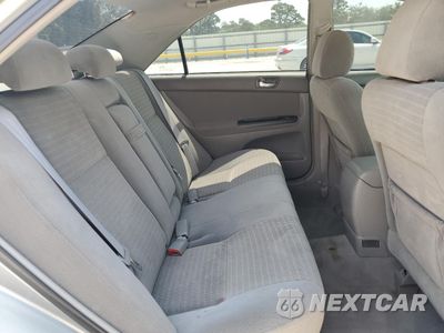 Zdjęcie 10 z 12 samochodu: 2005 TOYOTA CAMRY LE VIN:4T1BE30K55U604894 - miniatura