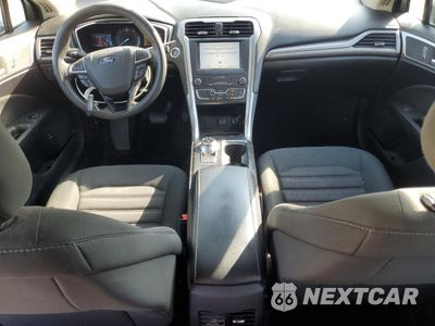 Zdjęcie 8 z 12 samochodu: 2019 FORD FUSION SE VIN:3FA6P0LU6KR124786 - miniatura