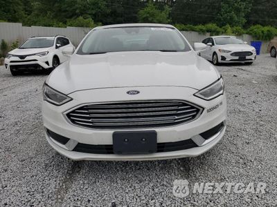 Piąte zdjęcie samochodu w środku: 2018 FORD FUSION SE HYBRID VIN:3FA6P0LU4JR129905 - miniatura