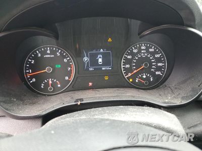Zdjęcie 9 z 12 samochodu: 2018 KIA OPTIMA LX VIN:5XXGT4L30JG263477 - miniatura