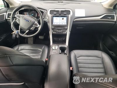 Zdjęcie 8 z 12 samochodu: 2017 FORD FUSION SE HYBRID VIN:3FA6P0LU1HR359587 - miniatura