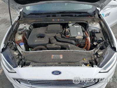 Zdjęcie 11 z 13 samochodu: 2018 FORD FUSION SE HYBRID VIN:3FA6P0LU9JR118673 - miniatura