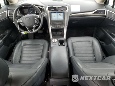 Zdjęcie 8 z 12 samochodu: 2017 FORD FUSION SE HYBRID VIN:3FA6P0LU8HR400734 - miniatura