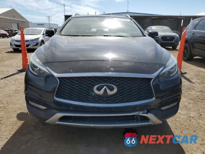 Piąte zdjęcie samochodu w środku: 2017 INFINITI QX30 BASE VIN:SJKCH5CR6HA019426 - miniatura