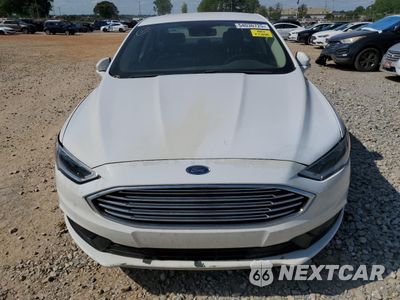 Piąte zdjęcie samochodu w środku: 2018 FORD FUSION SE HYBRID VIN:3FA6P0LU1JR278689 - miniatura