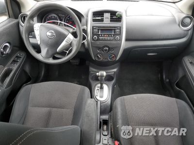 Zdjęcie 8 z 14 samochodu: 2016 NISSAN VERSA S VIN:3N1CN7AP3GL815912 - miniatura