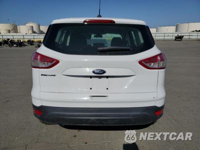 Zdjęcie 6 z 13 samochodu: 2015 FORD ESCAPE S VIN:1FMCU0F75FUB31850 - miniatura