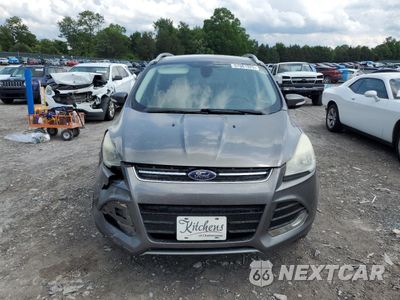 Piąte zdjęcie samochodu w środku: 2014 FORD ESCAPE TITANIUM VIN:1FMCU0J98EUE55110 - miniatura