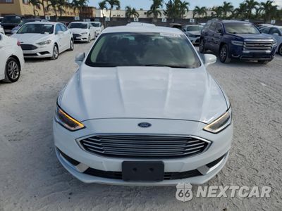 Piąte zdjęcie samochodu w środku: 2018 FORD FUSION SE HYBRID VIN:3FA6P0LU0JR163517 - miniatura