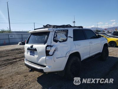 Trzecie zdjęcie samochodu z tyłu: 2020 TOYOTA 4RUNNER SR5/SR5 PREMIUM VIN:JTEBU5JR2L5810319 - miniatura