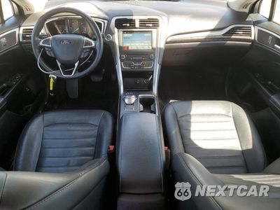 Zdjęcie 8 z 13 samochodu: 2018 FORD FUSION SE HYBRID VIN:3FA6P0LU2JR171540 - miniatura