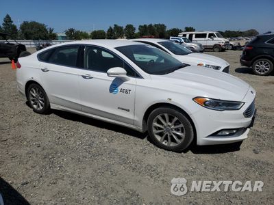 Czwarte zdjęcie samochodu z boku: 2017 FORD FUSION SE HYBRID VIN:3FA6P0LU8HR409742 - miniatura