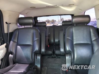 Zdjęcie 10 z 14 samochodu: 2010 CHEVROLET TAHOE C1500 LTZ VIN:1GNUCCE09AR209700 - miniatura