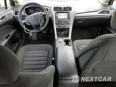 Zdjęcie 8 z 12 samochodu: 2019 FORD FUSION SE VIN:3FA6P0LUXKR124838 - miniatura