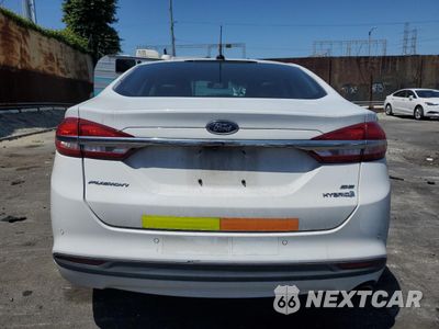 Zdjęcie 6 z 13 samochodu: 2017 FORD FUSION SE HYBRID VIN:3FA6P0LU7HR409327 - miniatura