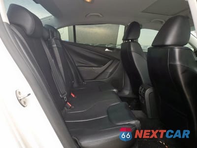 Zdjęcie 10 z 12 samochodu: 2009 VOLKSWAGEN PASSAT TURBO VIN:WVWJK93C49P054656 - miniatura