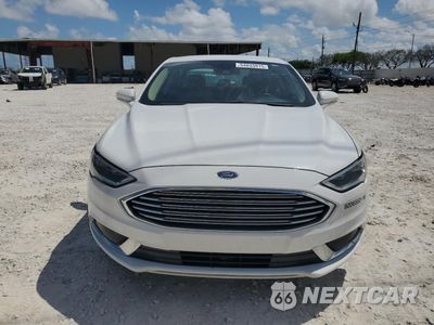Piąte zdjęcie samochodu w środku: 2018 FORD FUSION SE HYBRID VIN:3FA6P0LU7JR278745 - miniatura