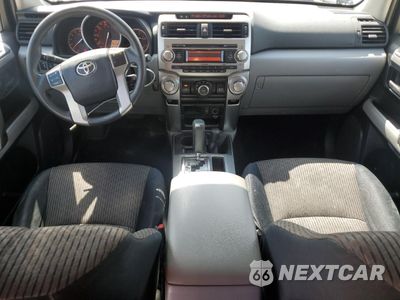 Zdjęcie 8 z 13 samochodu: 2011 TOYOTA 4RUNNER SR5 VIN:JTEBU5JRXB5046704 - miniatura