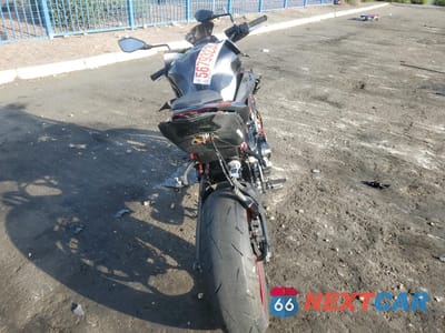 Czwarte zdjęcie samochodu z boku: 2023 KAWASAKI ZR900 F VIN:ML5ZRDF11PDA59160 - miniatura