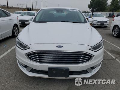 Piąte zdjęcie samochodu w środku: 2017 FORD FUSION SE HYBRID VIN:3FA6P0LU1HR409727 - miniatura