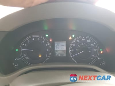 Zdjęcie 9 z 14 samochodu: 2015 INFINITI Q40 VIN:JN1CV6AR5FM650557 - miniatura