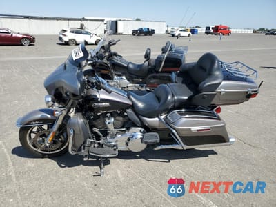 Trzecie zdjęcie samochodu z tyłu: 2017 HARLEY-DAVIDSON FLHTCU ULTRA CLASSIC ELECTRA GLIDE VIN:1HD1FCC19HB626962 - miniatura