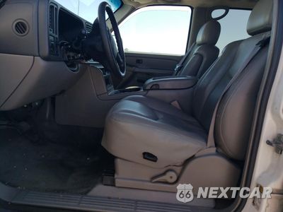Zdjęcie 7 z 15 samochodu: 2004 GMC YUKON VIN:1GKEC13T84R283763 - miniatura