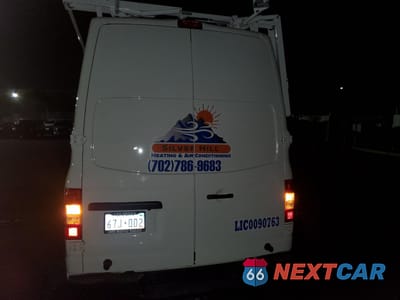 Zdjęcie 6 z 13 samochodu: 2018 NISSAN NV 2500 S VIN:1N6BF0LY5JN815420 - miniatura