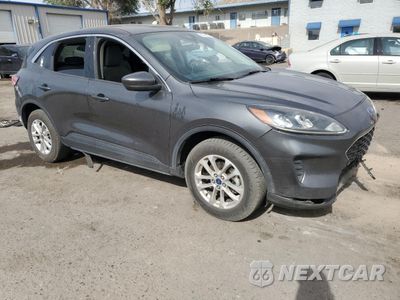 Czwarte zdjęcie samochodu z boku: 2020 FORD ESCAPE SE VIN:1FMCU9G64LUA34094 - miniatura