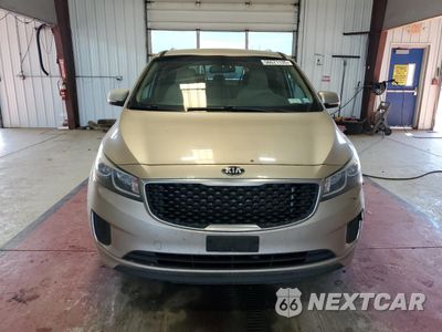 Piąte zdjęcie samochodu w środku: 2016 KIA SEDONA LX VIN:KNDMB5C14G6164730 - miniatura