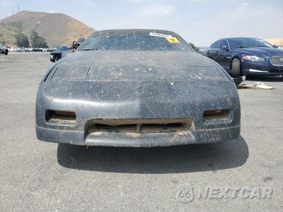 Piąte zdjęcie samochodu w środku: 1988 PONTIAC FIERO GT VIN:1G2PG1196JP219894 - miniatura