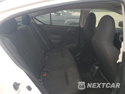 Zdjęcie 10 z 14 samochodu: 2016 NISSAN VERSA S VIN:3N1CN7APXGL886167 - miniatura