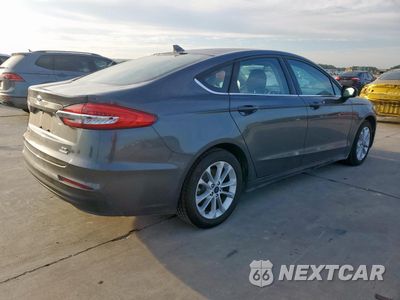 Trzecie zdjęcie samochodu z tyłu: 2020 FORD FUSION SE VIN:3FA6P0LU2LR119067 - miniatura