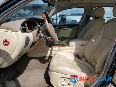 Zdjęcie 7 z 15 samochodu: 2005 JAGUAR SUPER V8 VIN:SAJWA82BX5TG48055 - miniatura