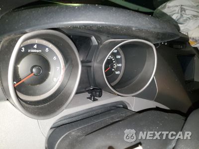 Zdjęcie 9 z 12 samochodu: 2013 HYUNDAI ELANTRA COUPE GS VIN:KMHDH6AE8DU007182 - miniatura