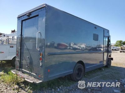 Trzecie zdjęcie samochodu z tyłu: 2020 FREIGHTLINER CHASSIS M LINE WALK-IN VAN VIN:4UZAC2EA0LCLZ6423 - miniatura