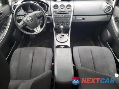 Zdjęcie 8 z 12 samochodu: 2010 MAZDA CX-7 VIN:JM3ER2WM0A0351792 - miniatura