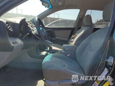 Zdjęcie 7 z 13 samochodu: 2009 TOYOTA RAV4 VIN:JTMZF33V99D003015 - miniatura