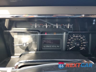 Zdjęcie 9 z 13 samochodu: 2014 LINCOLN NAVIGATOR VIN:5LMJJ2H56EEL07513 - miniatura