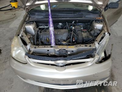 Zdjęcie 11 z 12 samochodu: 2003 TOYOTA ECHO VIN:JTDAT123730273787 - miniatura