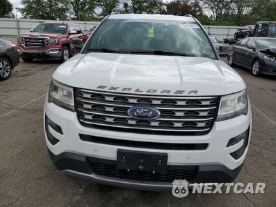 Piąte zdjęcie samochodu w środku: 2016 FORD EXPLORER XLT VIN:1FM5K7DH2GGA84070 - miniatura