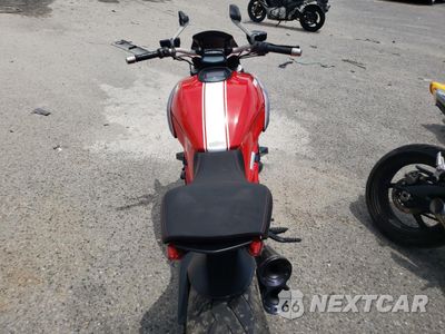 Zdjęcie 6 z 8 samochodu: 2013 DUCATI DIAVEL VIN:ZDM13BLW5DB017365 - miniatura
