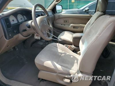 Zdjęcie 7 z 14 samochodu: 2004 TOYOTA TACOMA XTRACAB VIN:5TEWN72N14Z399326 - miniatura
