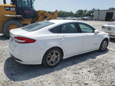 Trzecie zdjęcie samochodu z tyłu: 2018 FORD FUSION SE HYBRID VIN:3FA6P0LUXJR171916 - miniatura