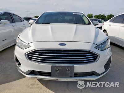 Piąte zdjęcie samochodu w środku: 2019 FORD FUSION SE VIN:3FA6P0LU4KR124799 - miniatura