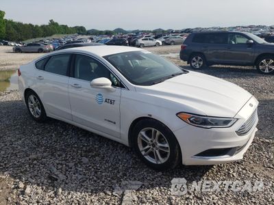Czwarte zdjęcie samochodu z boku: 2018 FORD FUSION SE HYBRID VIN:3FA6P0LUXJR171950 - miniatura