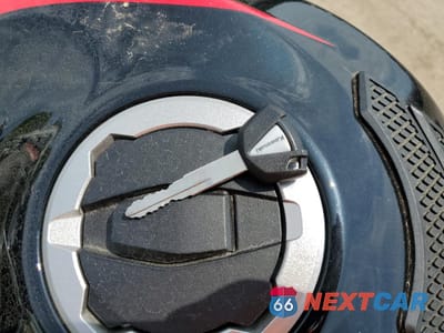 Zdjęcie 8 z 10 samochodu: 2022 KAWASAKI ZX636 K VIN:JKBZXJH18NA013270 - miniatura