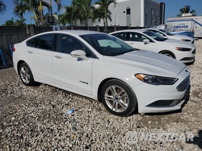 Czwarte zdjęcie samochodu z boku: 2018 FORD FUSION SE HYBRID VIN:3FA6P0LU9JR278715 - miniatura